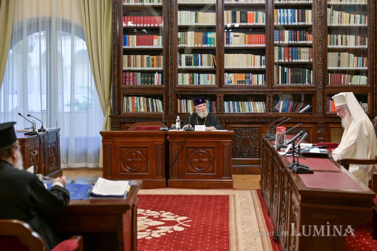 Întrunirea Sinodului Mitropoliei Munteniei și Dobrogei la București 364501