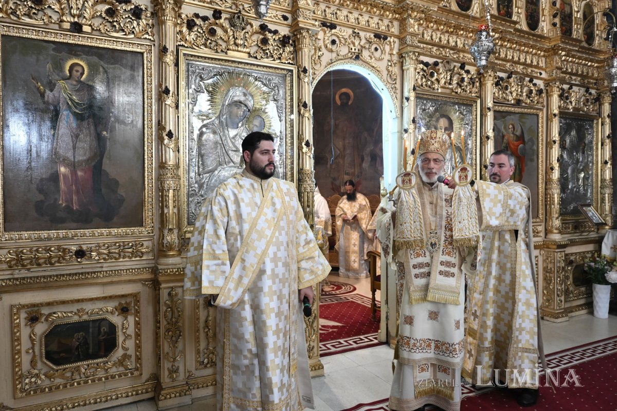 Obştea Mănăstirii Pasărea are două rugătoare în ceruri 364844