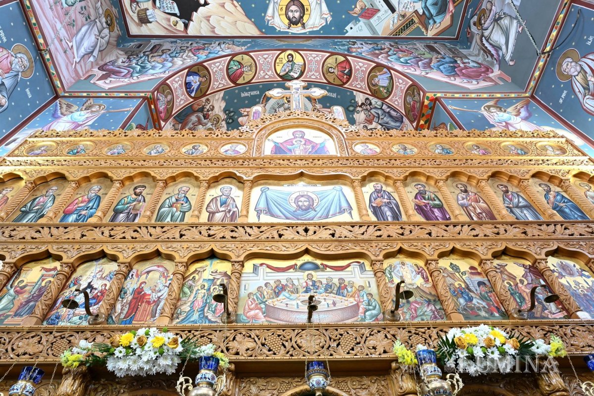 Sclipirile Luminii: Biserica „Sfânta Treime”-Militari din Bucureşti 364707