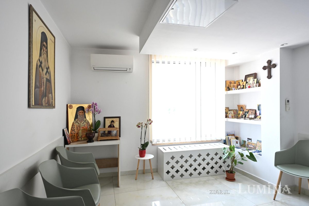 O clinică în care „sfinții sunt cu noi” 364149