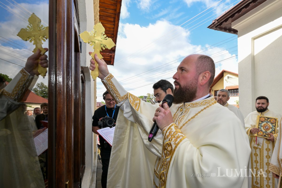 Rugăciune şi înnoire în Parohia Măneciu-Ungureni 364987