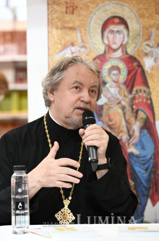 „Să ne întoarcem la scrierile Sfinților Părinți” 365058