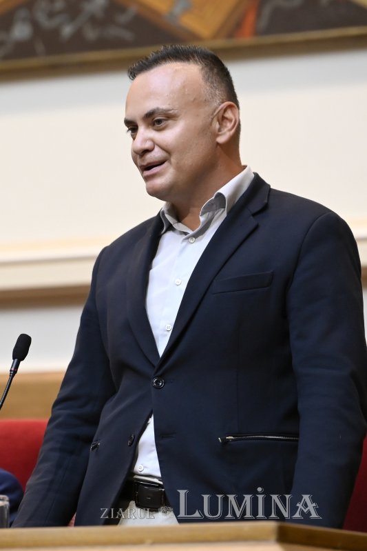 Conferință pe teme medicale și duhovnicești la Palatul Patriarhiei 365333