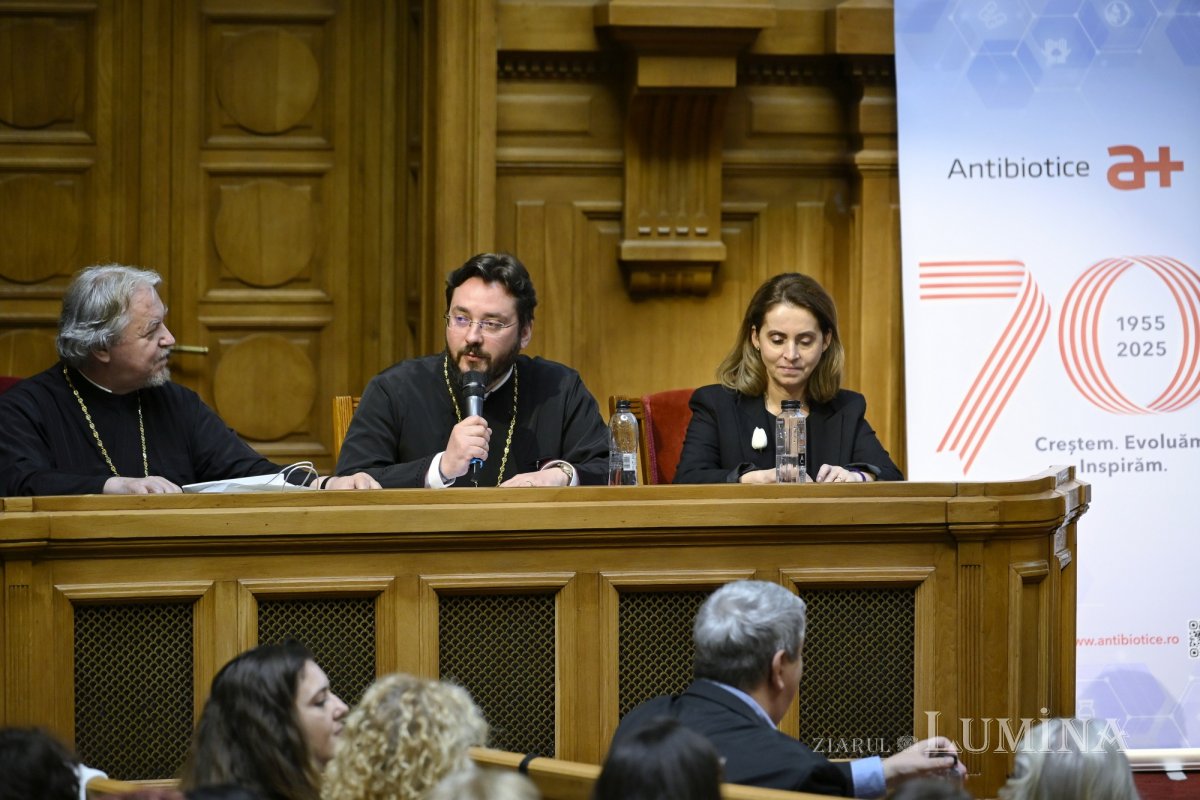 Conferință pe teme medicale și duhovnicești la Palatul Patriarhiei 365340