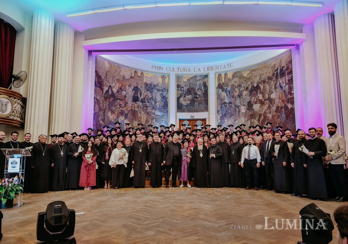 Festivitate de absolvire la Facultatea de Teologie Ortodoxă din Cluj-Napoca 365418