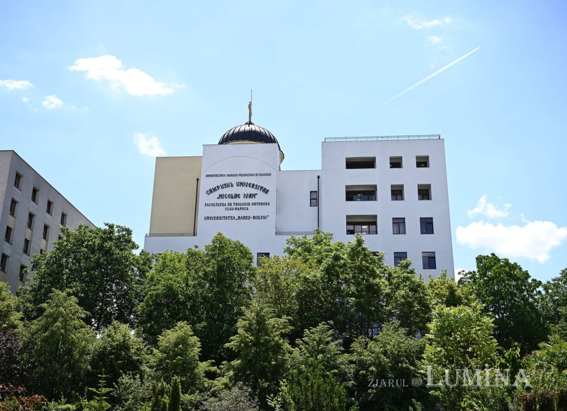 Festivitate de absolvire la Facultatea de Teologie Ortodoxă din Cluj-Napoca 365424