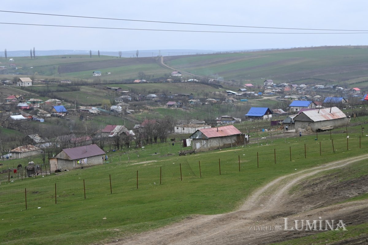 Biserica, polul binelui în comunitatea din Crucea 365814