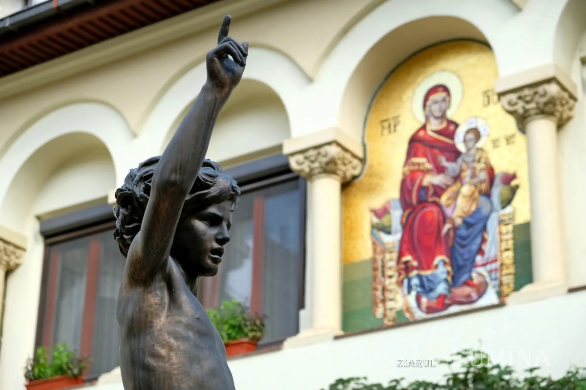 Sclipirile Luminii: Sfântul Proroc Ioan Botezătorul 366005