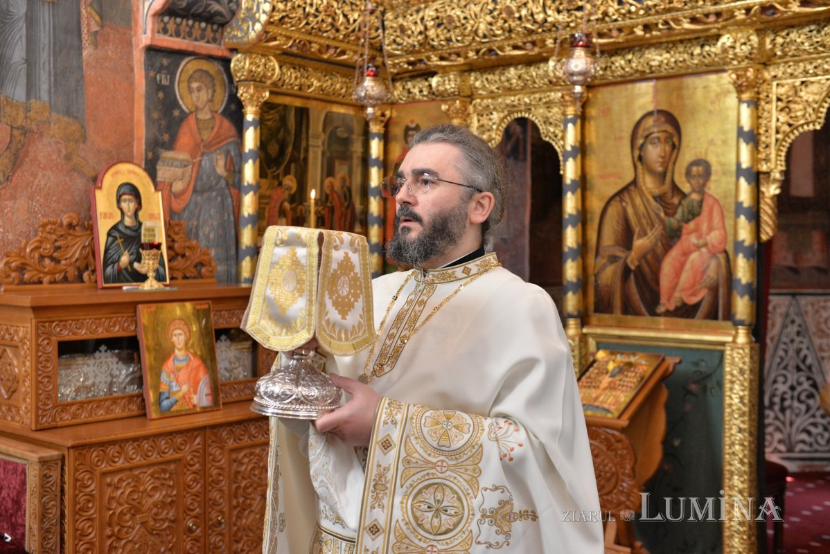 Împărăția lui Dumnezeu, preocuparea esențială a vieții omului 366093
