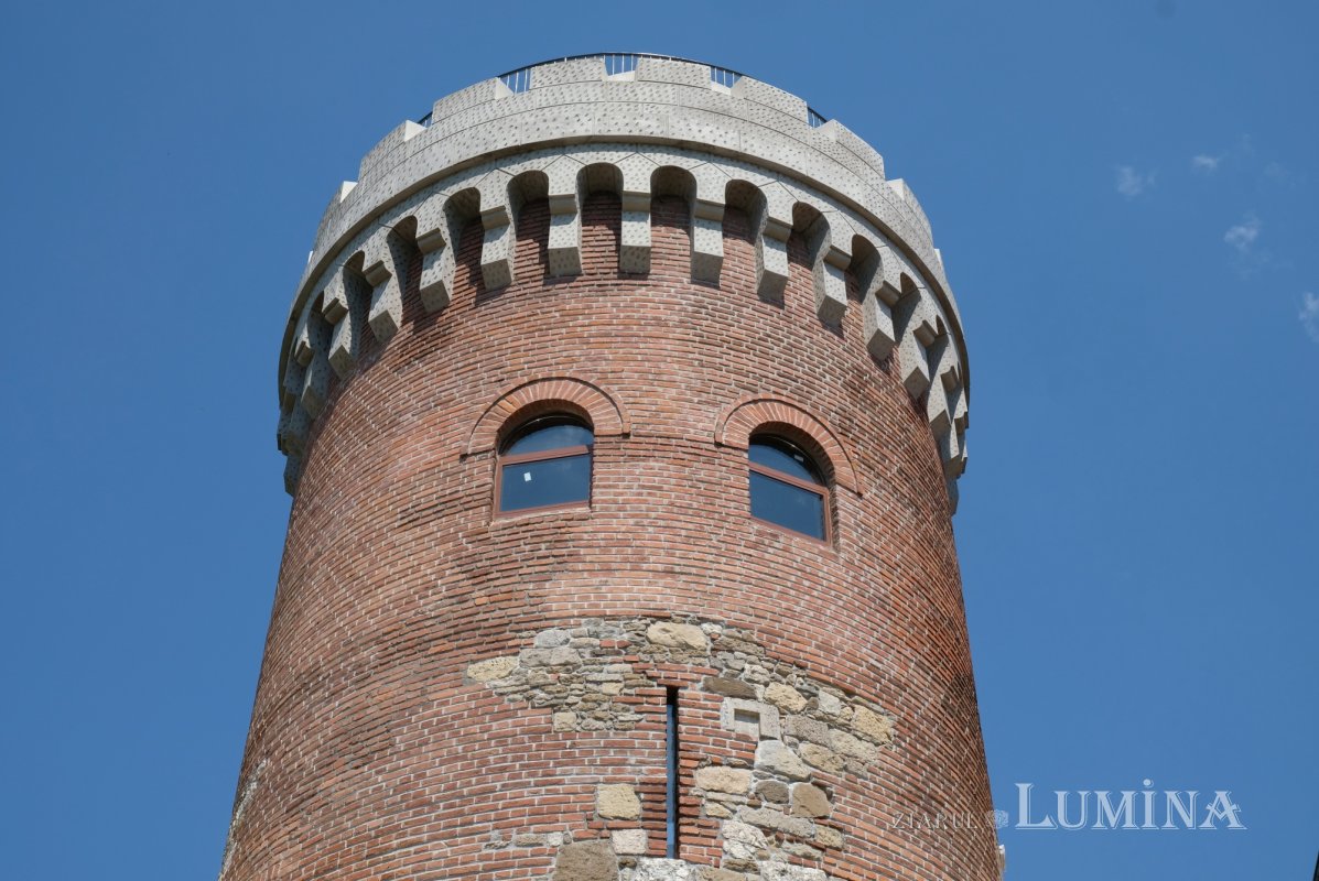 Castelul din București 366123