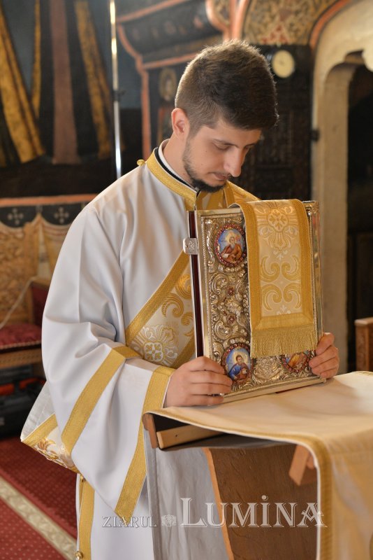 Sfinții Petru și Pavel și iubirea lor față de Hristos și de Biserica Sa 366865