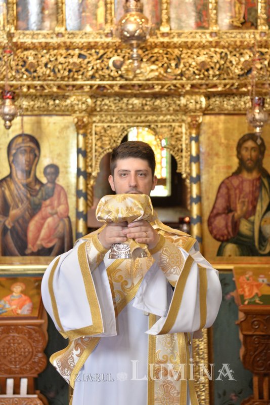 Sfinții Petru și Pavel și iubirea lor față de Hristos și de Biserica Sa 366867