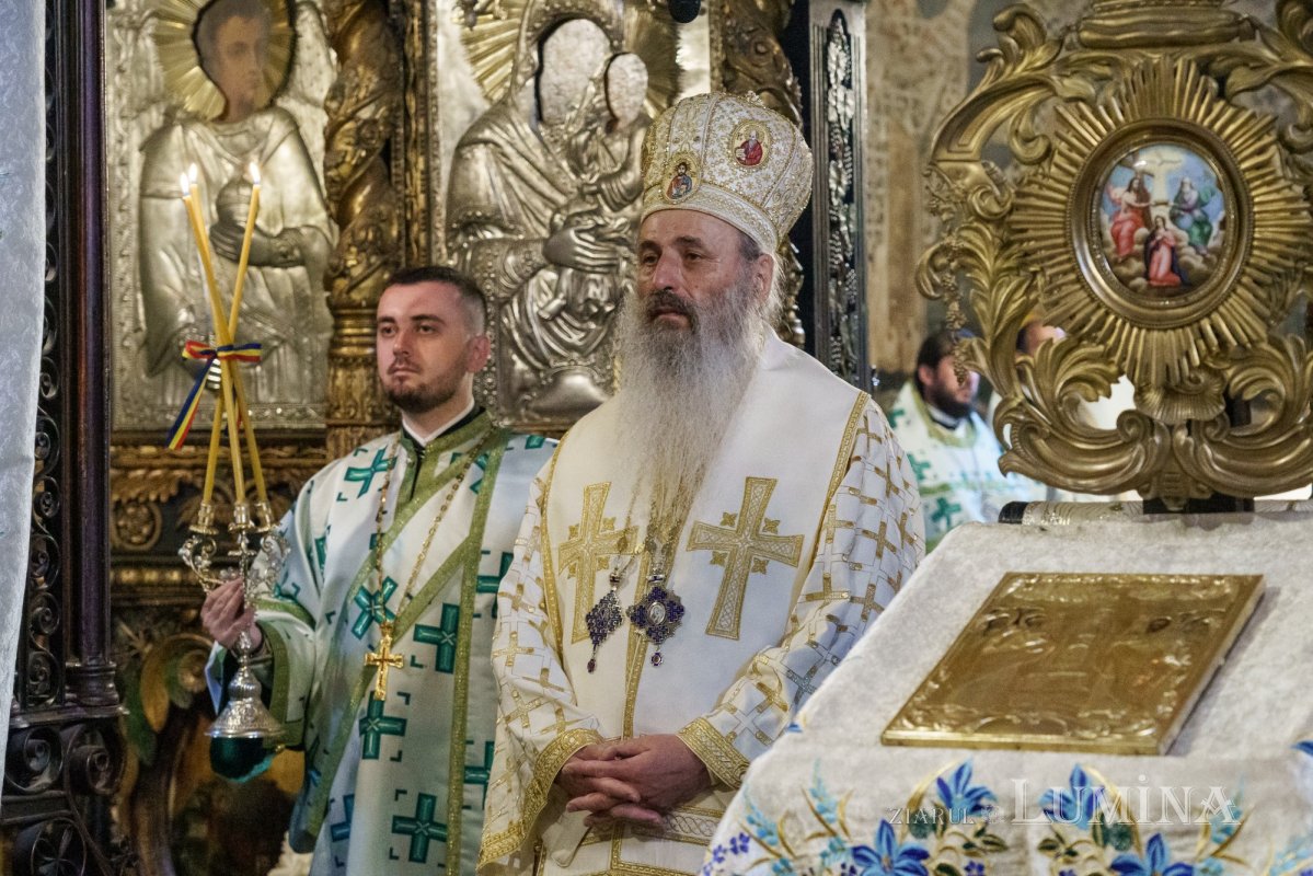 Arhiereul Emilian a fost înmormântat la Mănăstirea Neamț 367139