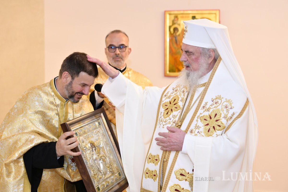 Binecuvântarea Casei „Sărbătoarea” din Bucureşti 367314
