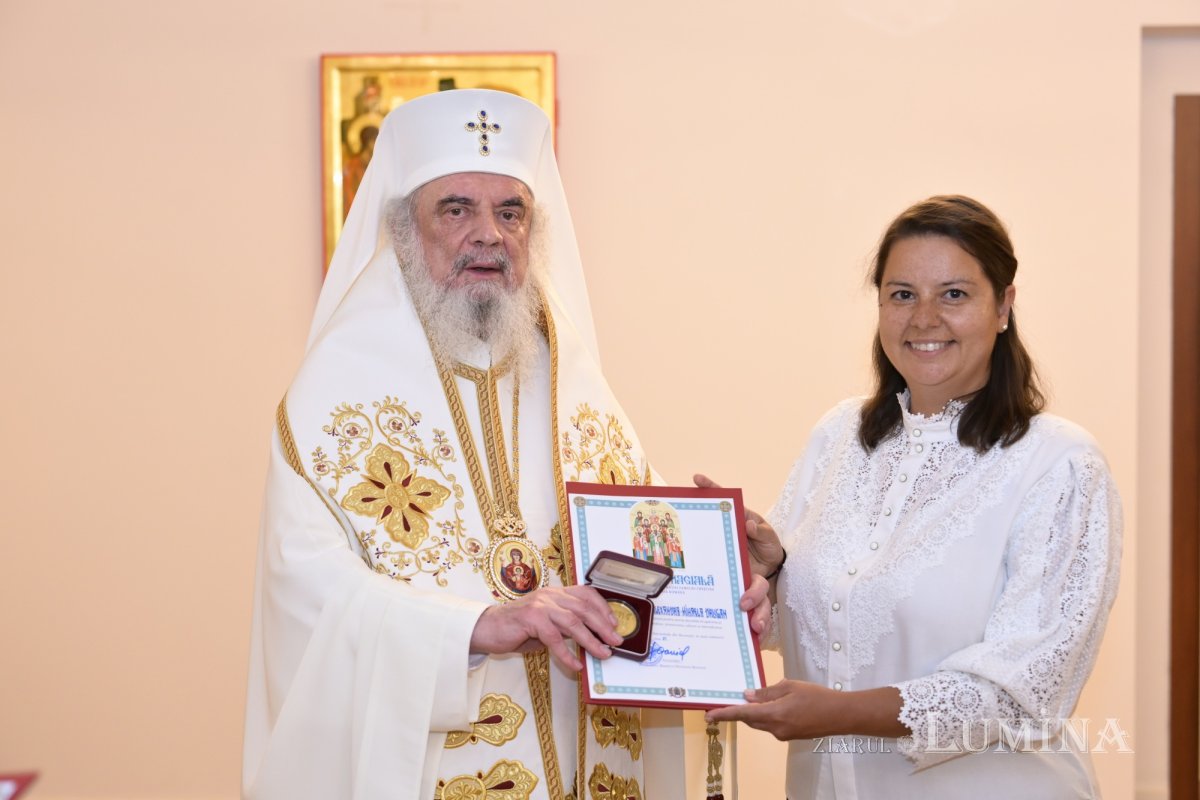 Binecuvântarea Casei „Sărbătoarea” și a Biroului de prezentare a Centrului de tineret „Sfântul Ilie Tesviteanul” 367308