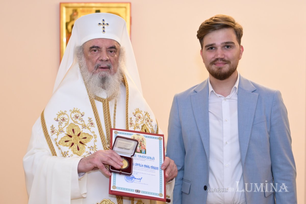 Binecuvântarea Casei „Sărbătoarea” și a Biroului de prezentare a Centrului de tineret „Sfântul Ilie Tesviteanul” 367311