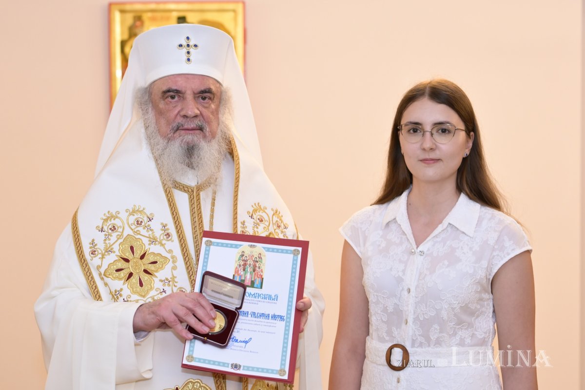 Binecuvântarea Casei „Sărbătoarea” și a Biroului de prezentare a Centrului de tineret „Sfântul Ilie Tesviteanul” 367313