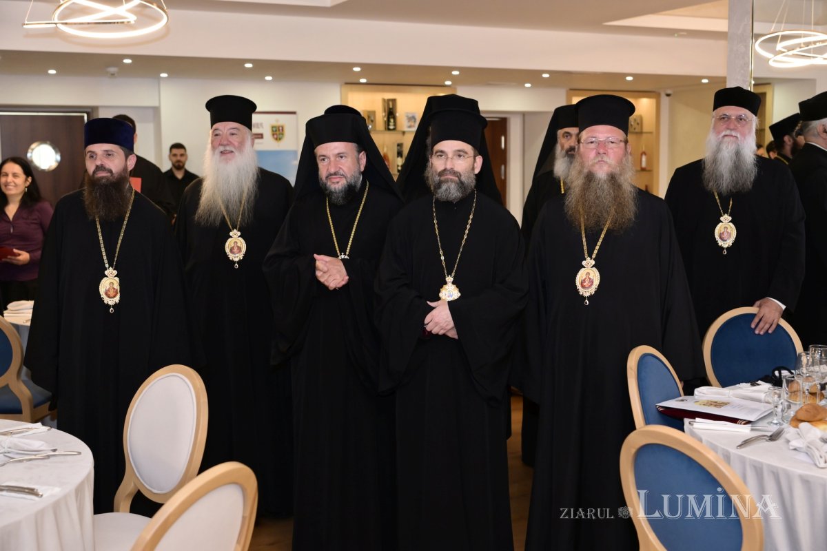 Binecuvântarea Casei „Sărbătoarea” și a Biroului de prezentare a Centrului de tineret „Sfântul Ilie Tesviteanul” 367317