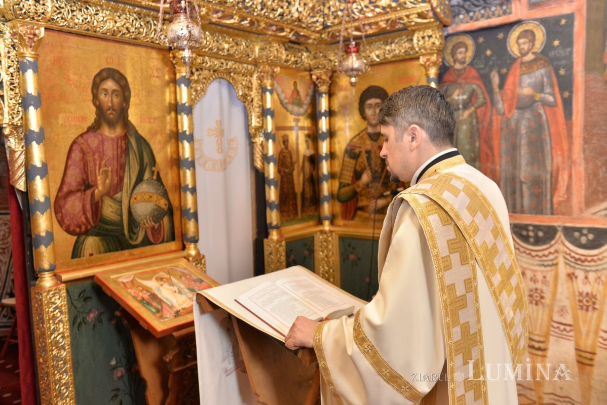 Lucrarea vindecătoare și eliberatoare a lui Hristos continuă în Biserică 367639