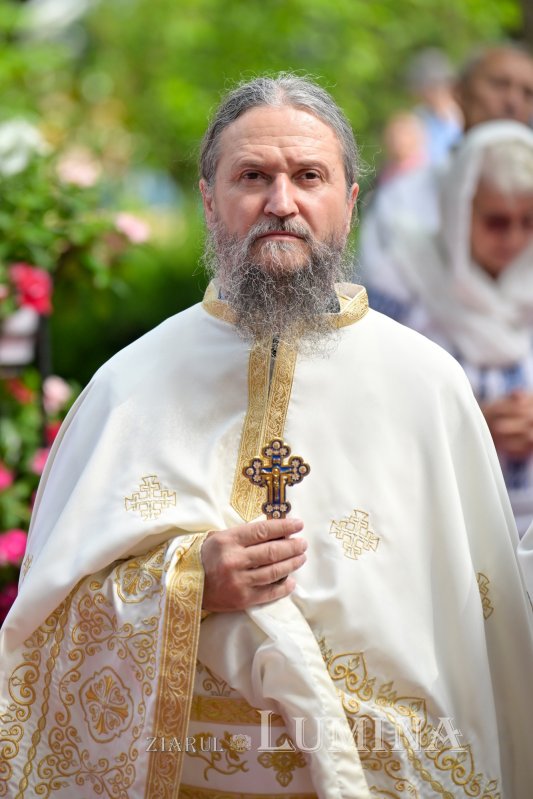 Hramul de vară al Paraclisului Catedralei Naționale din București 368199