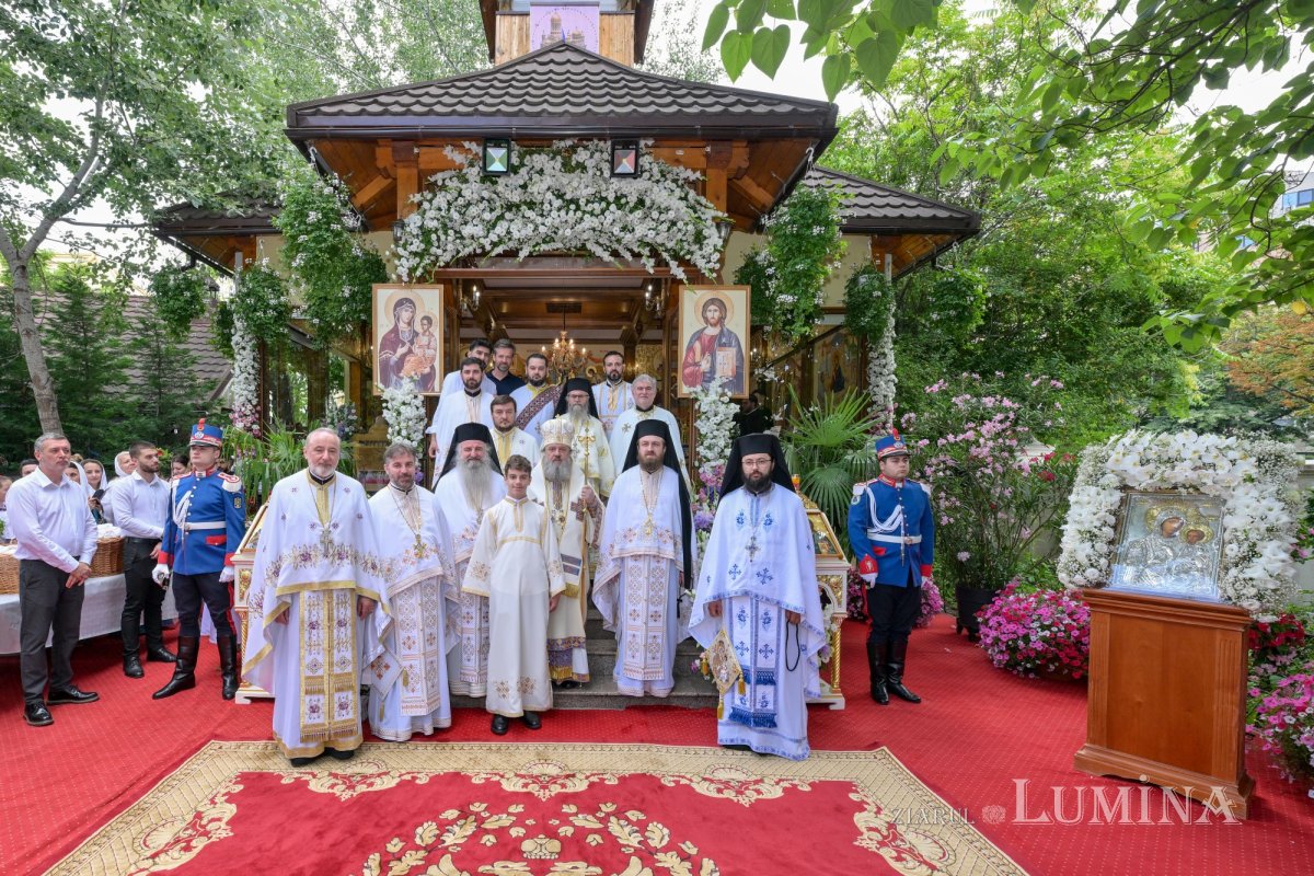 Hramul de vară al Paraclisului Catedralei Naționale din București 368204