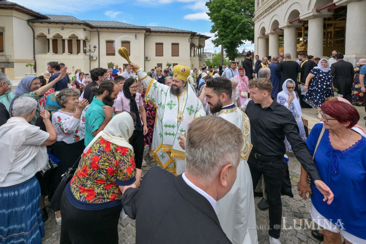 Sărbătoarea de vară a Sfântului Cuvios Dimitrie cel Nou  368300