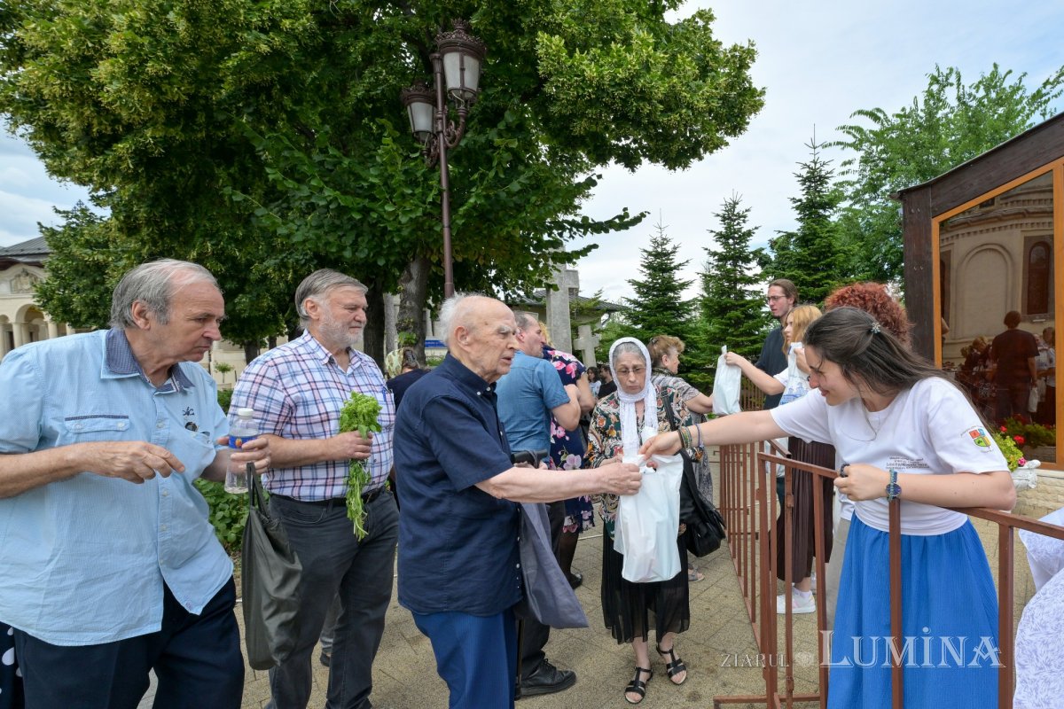 Sărbătoarea de vară a Sfântului Cuvios Dimitrie cel Nou  368302