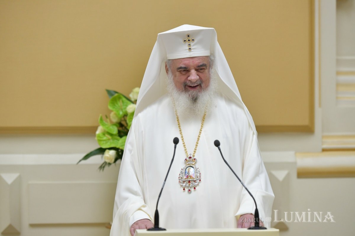 Patriarhul României aniversează ziua de naștere în cadrul unei ședințe de lucru 368452