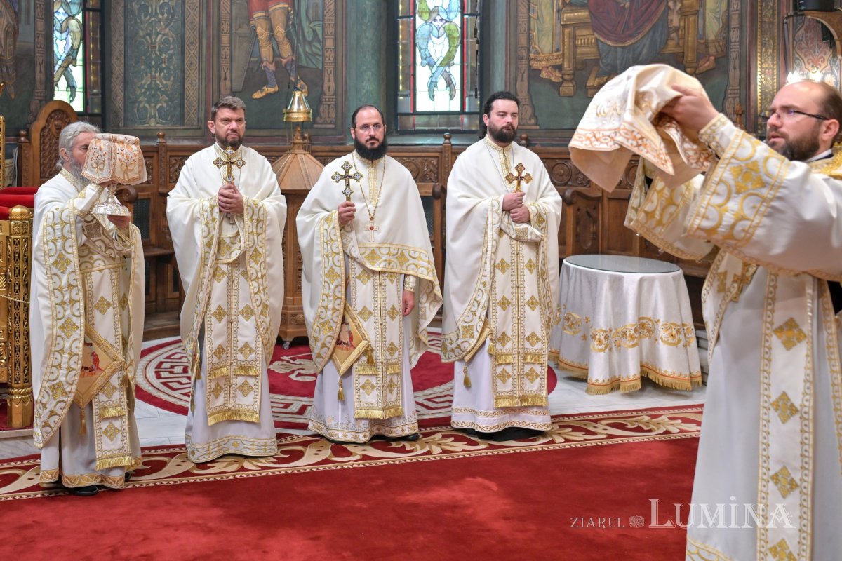 Sărbătoarea Sfântului Ilie Tesviteanul la Catedrala Patriarhală 368818