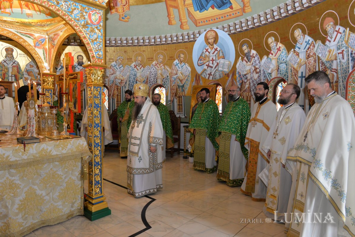 Evlavie şi rugăciune către Sfânta Maria Magdalena la Mănăstirea Pantocrator 369090
