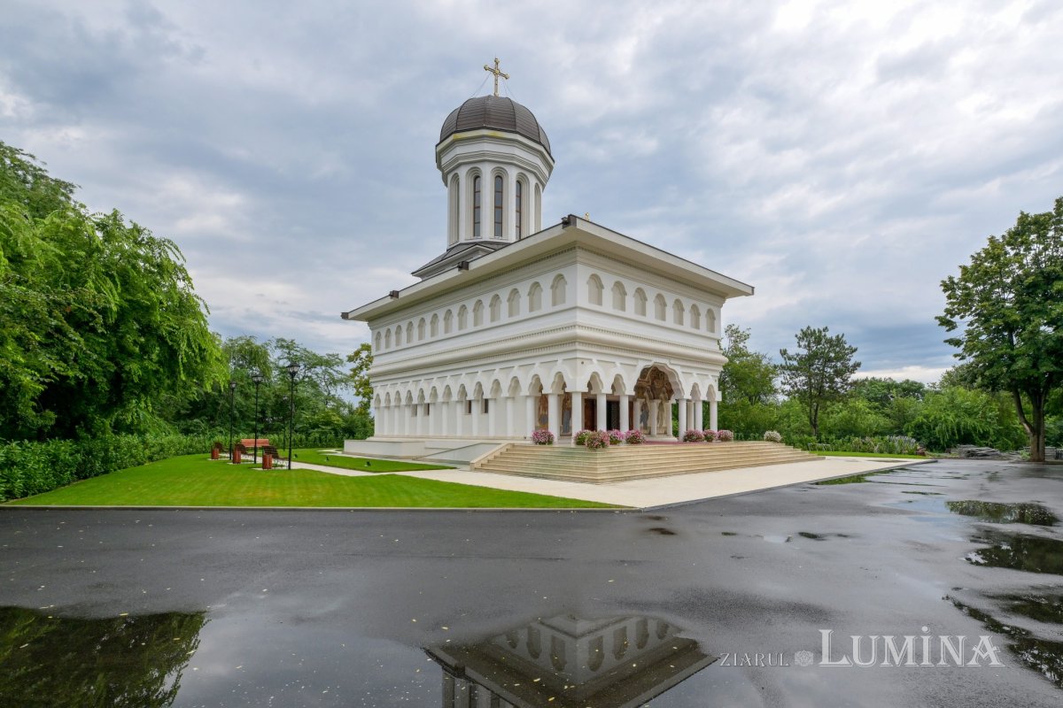 Rugăciune și recunoștință pentru Patriarhul României la 75 de ani 369102