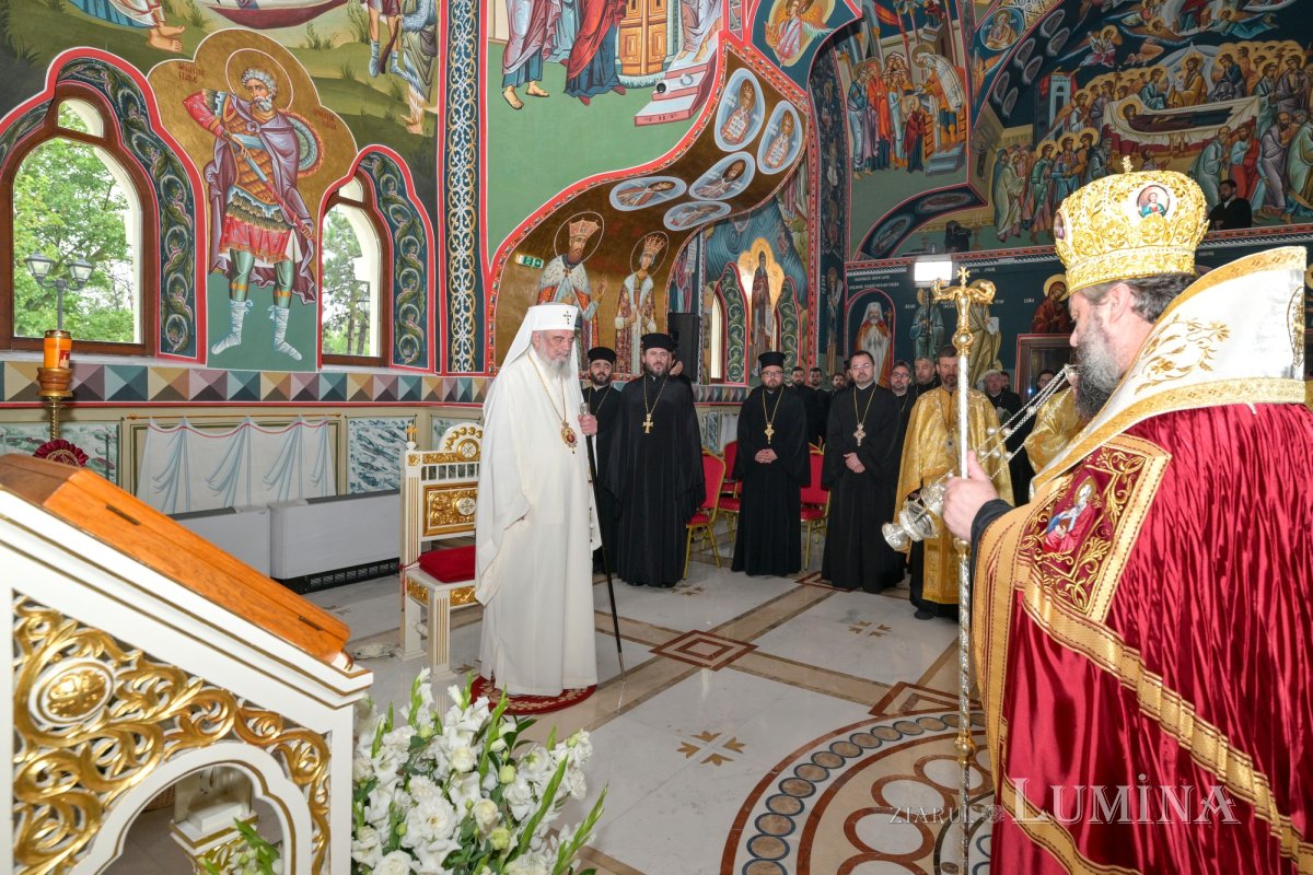 Rugăciune și recunoștință pentru Patriarhul României la 75 de ani 369131