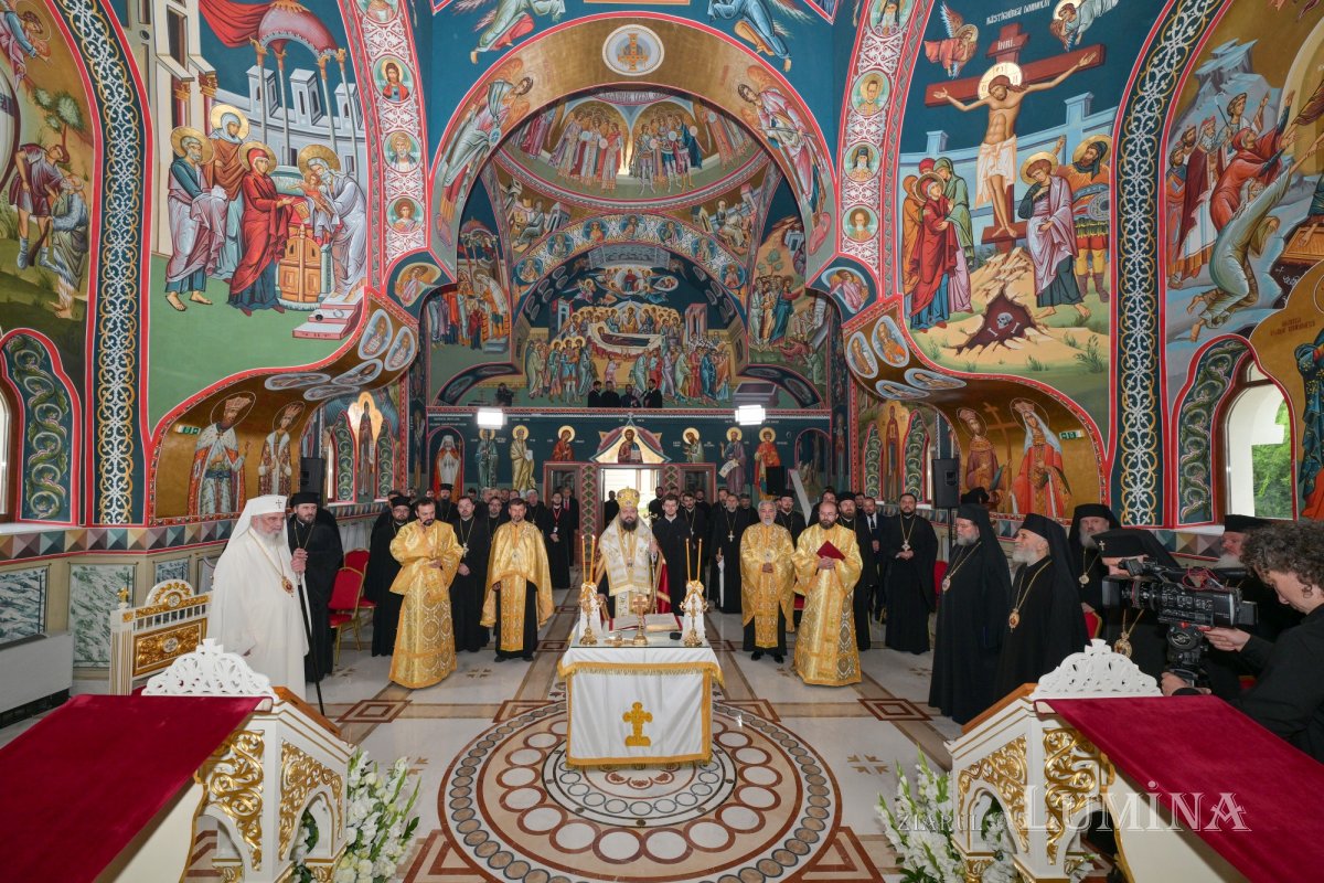 Rugăciune și recunoștință pentru Patriarhul României la 75 de ani 369133