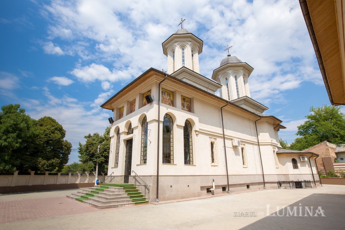 Parohia Mărcuța din Bucureşti se pregătește de hram 369272