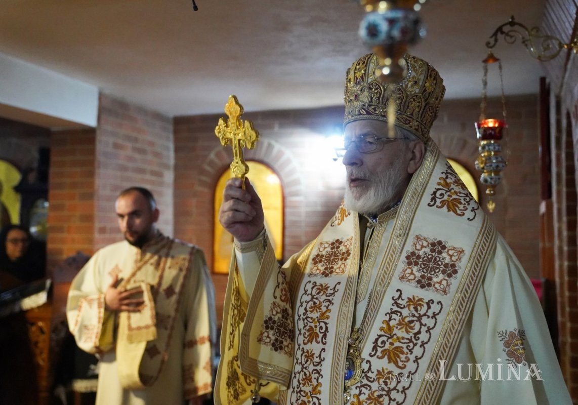„Călători prin nori” ai Sfântului Pantelimon 369314