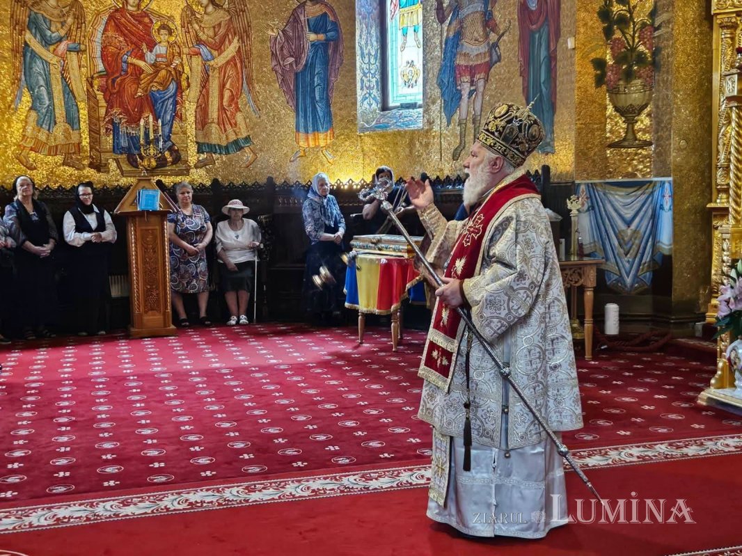 Zi de sărbătoare la Mănăstirea Cocoș din județul Tulcea 369534