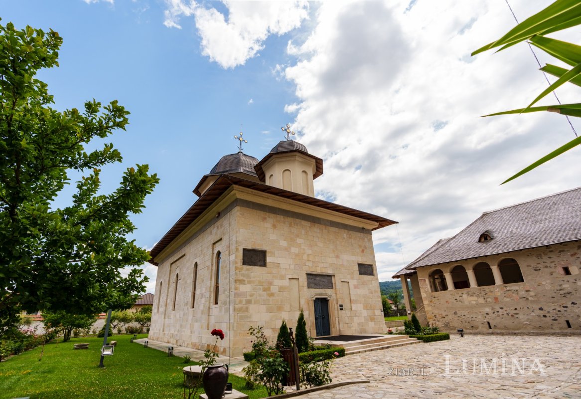 Lucrarea Sfântului Cuvios Ioanichie în cetatea Câmpulungului 369554