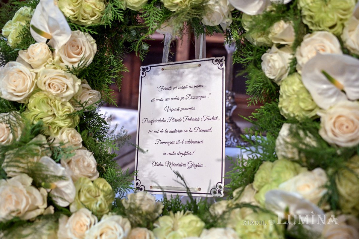  Doi patriarhi ai României pomeniți în rugăciune pe Colina Bucuriei 369683