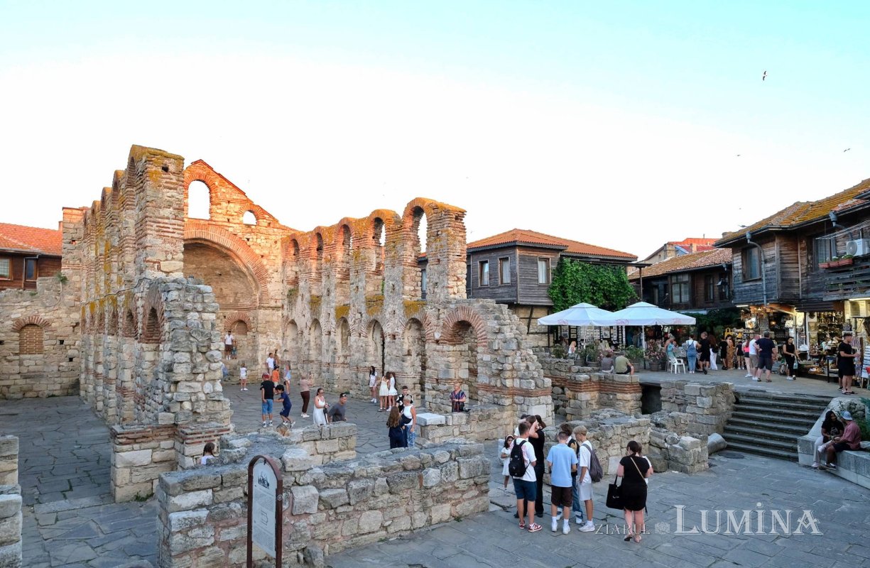Sclipirile Luminii: Oraşul Nessebar din Bulgaria 369715