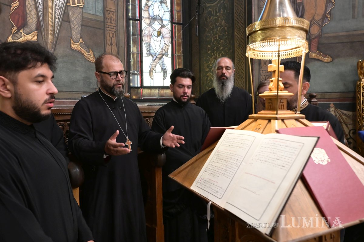 Prohodul Maicii Domnului pe Colina Patriarhiei 370834