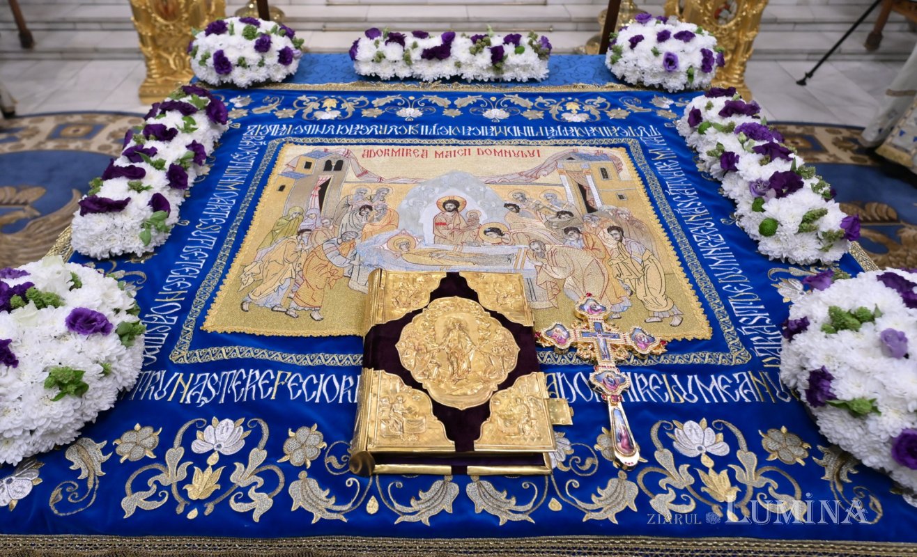 Prohodul Maicii Domnului pe Colina Patriarhiei 370839