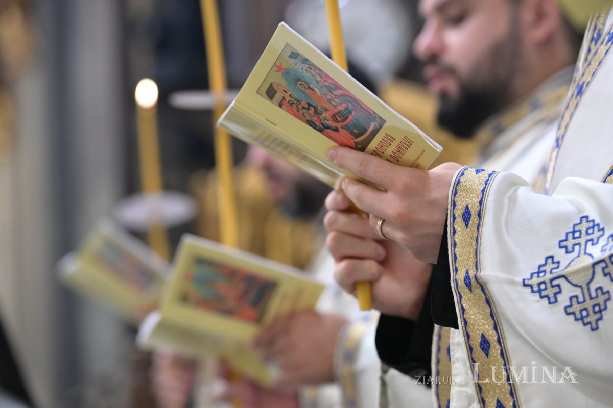 Prohodul Maicii Domnului pe Colina Patriarhiei 370844