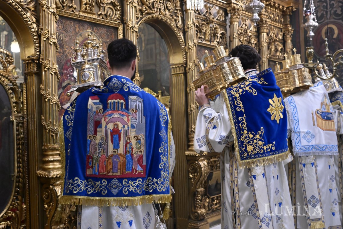 Prohodul Maicii Domnului pe Colina Patriarhiei 370855