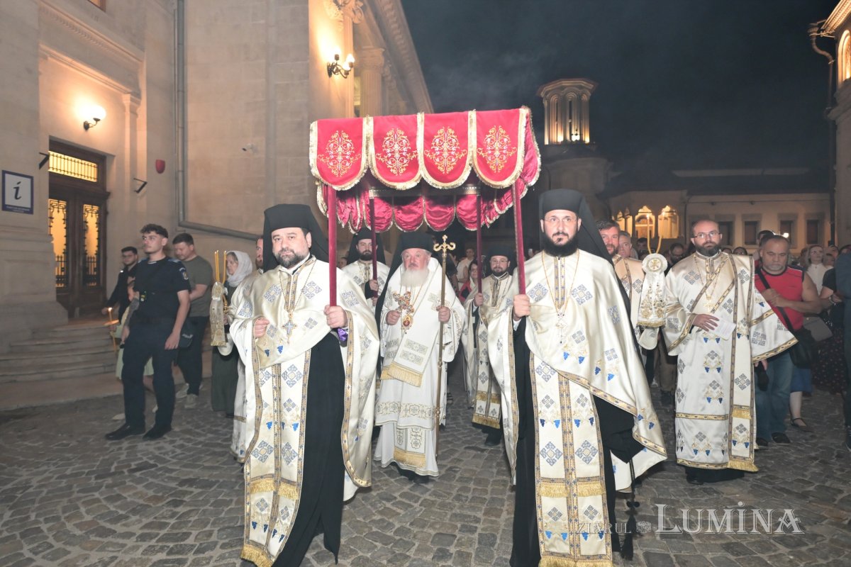 Prohodul Maicii Domnului pe Colina Patriarhiei 370861