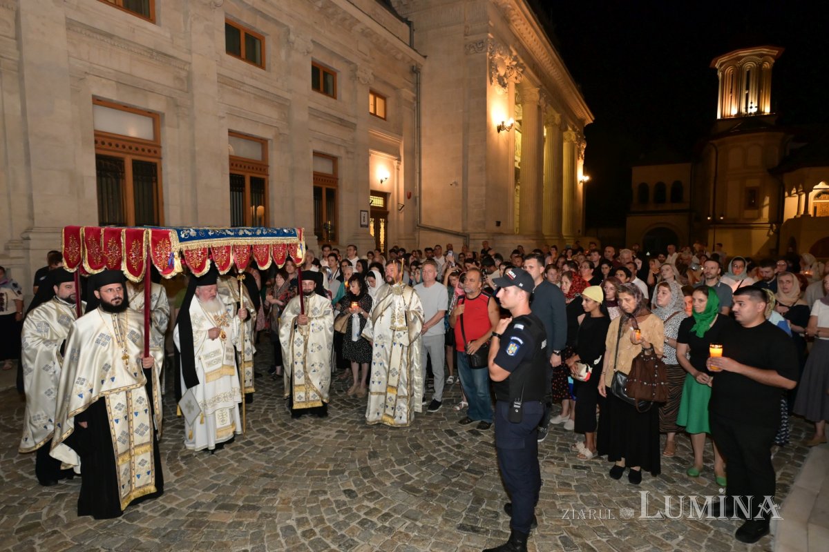Prohodul Maicii Domnului pe Colina Patriarhiei 370863