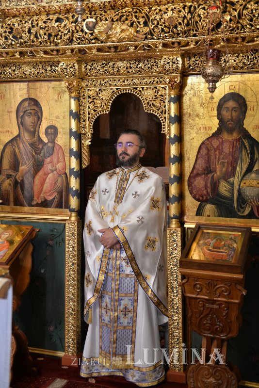 Maica Domnului - icoană a Bisericii 370891