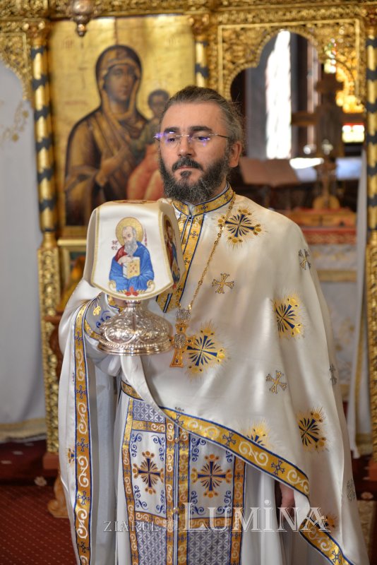 Maica Domnului - icoană a Bisericii 370895
