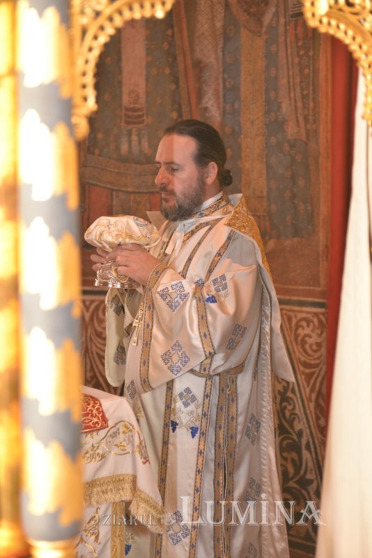 Maica Domnului - icoană a Bisericii 370897