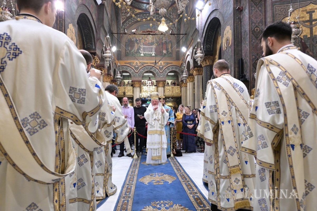 Praznicul Adormirii Maicii Domnului la Catedrala Patriarhală 370908
