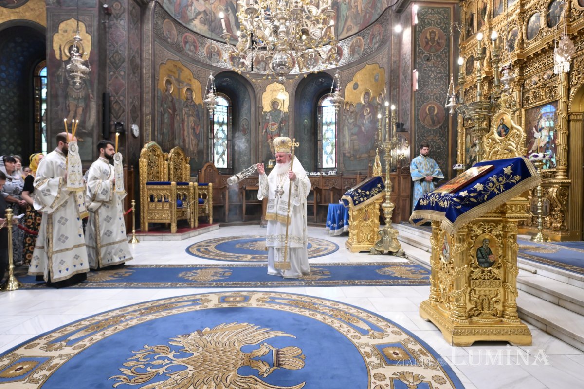 Praznicul Adormirii Maicii Domnului la Catedrala Patriarhală 370912
